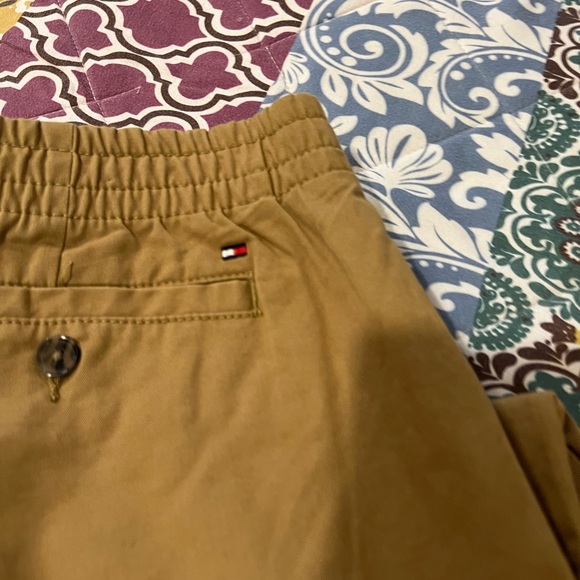 Men’s Pullon elastic waist, chino pants - Picture 2 of 5